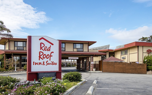 Red Roof Inn & Suites Monterey